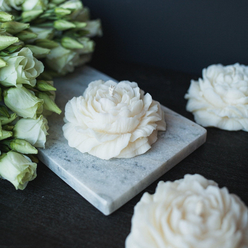 Rapeseed wax pillar candle peony - LILELE STUDIO