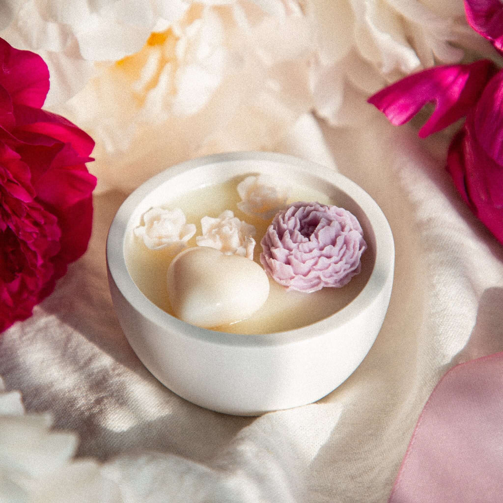 Scented Soy Wax Candle WHISPER in Handmade Gypsum Jar | Clean Burning Gift - LILELE STUDIO